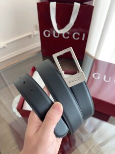 Gucci Smooth Leather Belt for Men, 001 Black/Black, Polished Black Leather with Silver Square Buckle & Engraved Logo, 3.5cm Width, Luxury Designer Belt