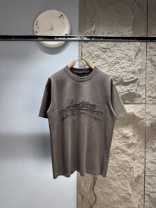 Louis Vuitton Unisex Embroidered Monogram Oversized T-Shirt, Cream White, Luxury Casual Short Sleeve Top
