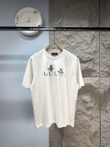 Gucci Unisex Cat Embroidered Logo Oversized T-Shirt, White, Luxury Casual Short Sleeve Top